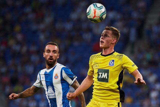 赵继伟：不能输球就怪教练 他真的很想帮我们